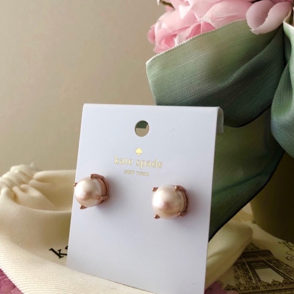 kate spade Jewelry - 🎀Kate Spade Rose Gold Pearl Gumdrop Stud Earrings